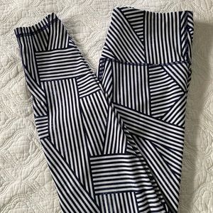 Old Navy Active Blue Stripped Leggings